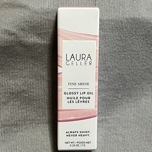 Laura Geller Fine Shine Glossy Lip Oil, 0.25 oz New In Box - Beachy Peach
